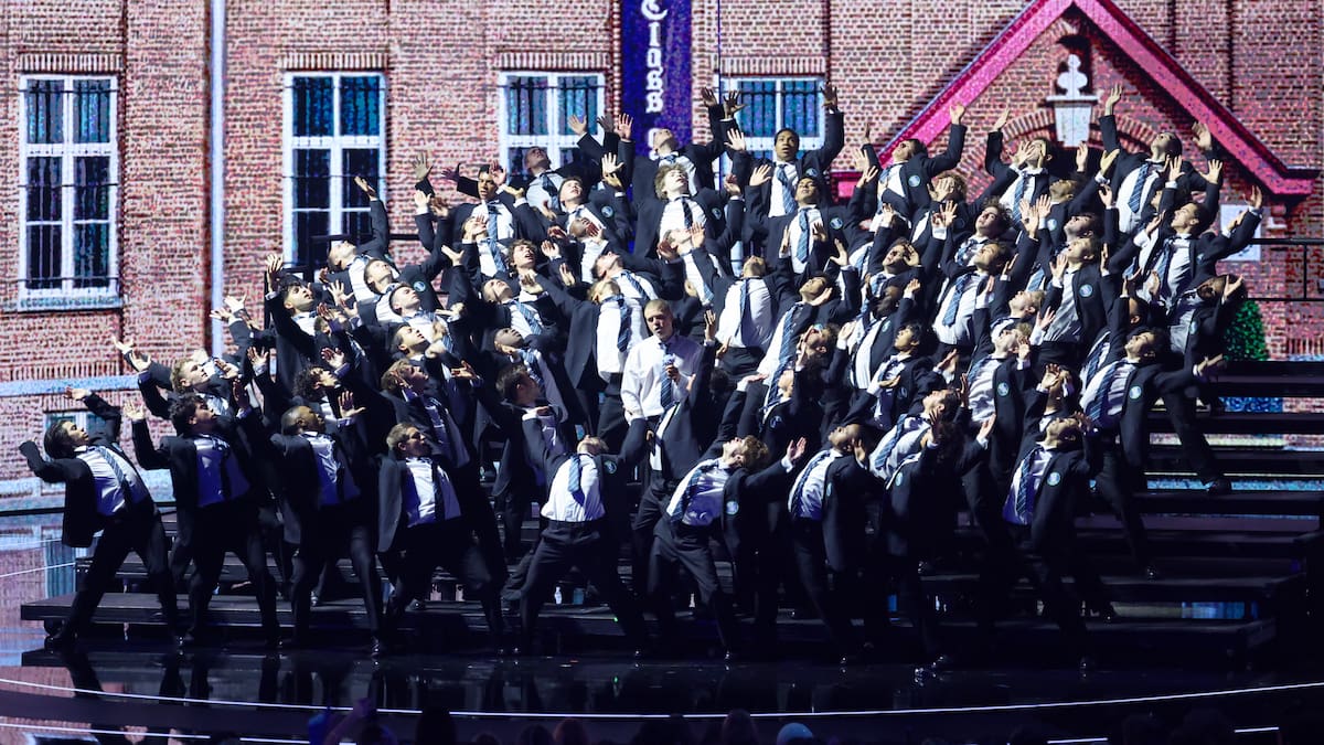 De millones de vídeos creados con IA al escenario de los VMAs: cómo 'Storm II' de GENER8ION y Yung Lean se convirtió en el baile más viral del año