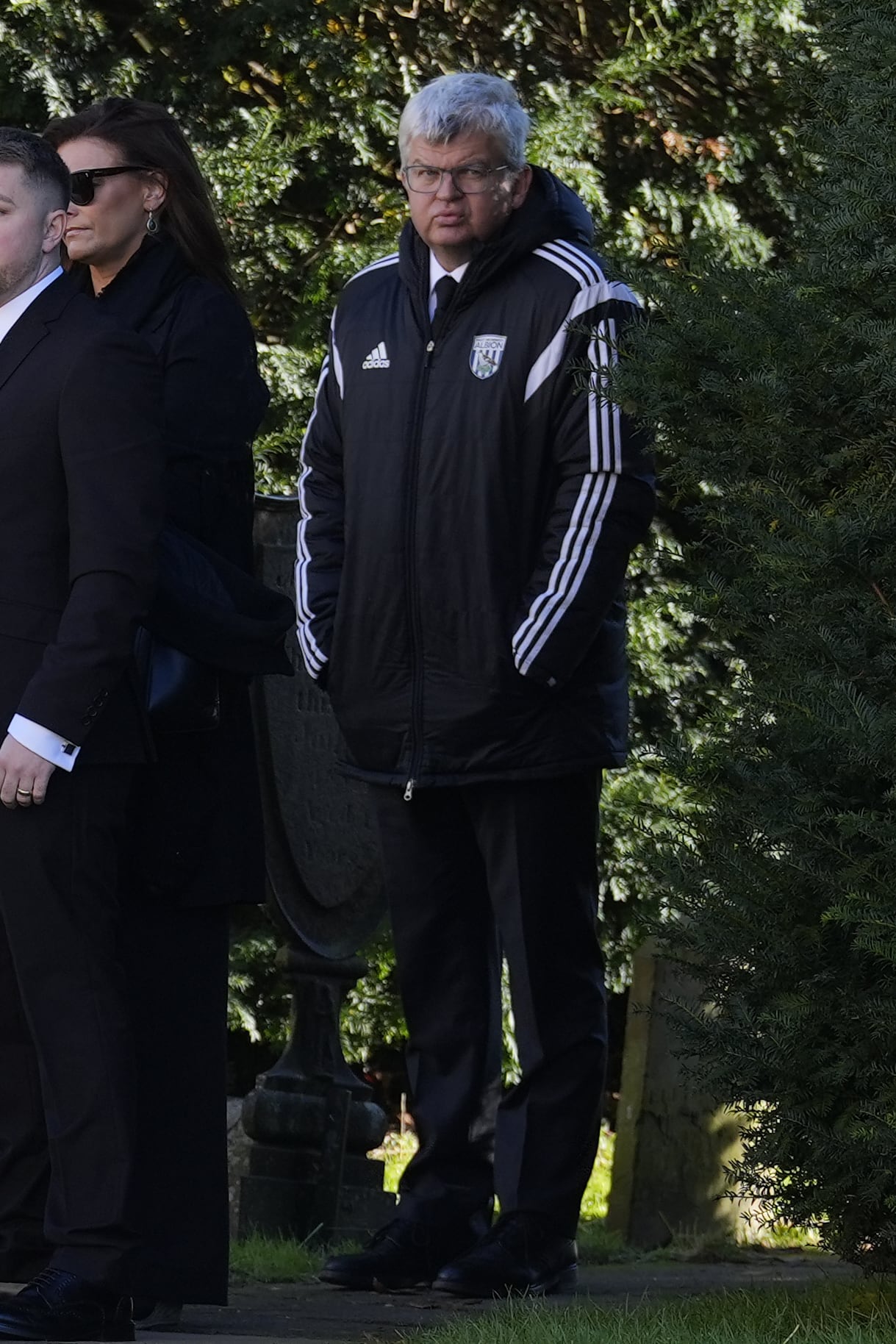 Adrian Chiles en el entierro de Liam Payne. (Photo by Andrew Matthews/PA Images via Getty Images)