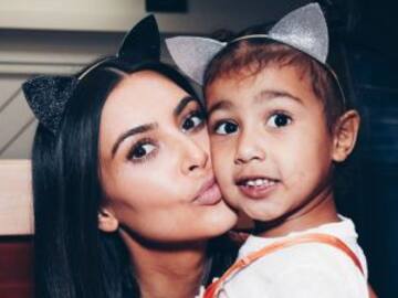 Kim Kardashian es criticada por esta foto que le tomó su hija