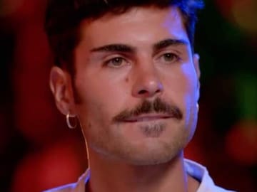 Hugo confiesa que no podría decir si quiere más a su novia o a su cabra en ‘La isla de las tentaciones’