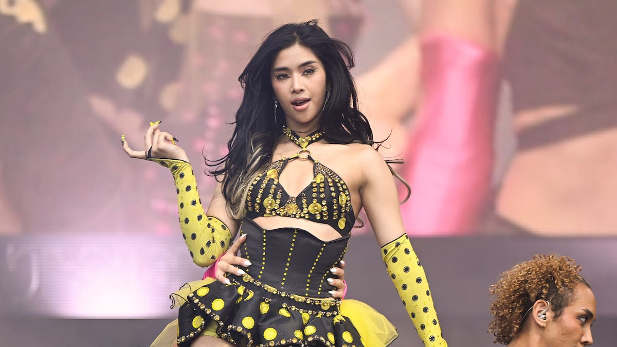 KATSEYE confirma que Sophia no saldrá de gira europea: "He estado haciendo todo lo posible por mantenerme sana" | LOS40