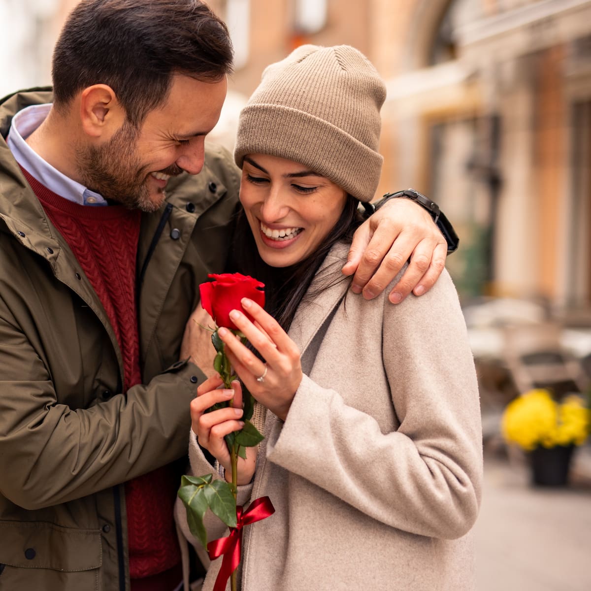 ¿Estas soltero en San Valentín 2026? 10 formas de encontrar pareja más allá de las apps