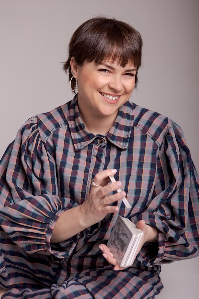 Ana Lorente, coach laboral, especialista en PNL y astróloga. Fundadora de Muy Ciela.