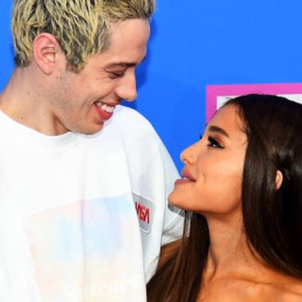 ¡Ariana Grande habló de su casamiento!