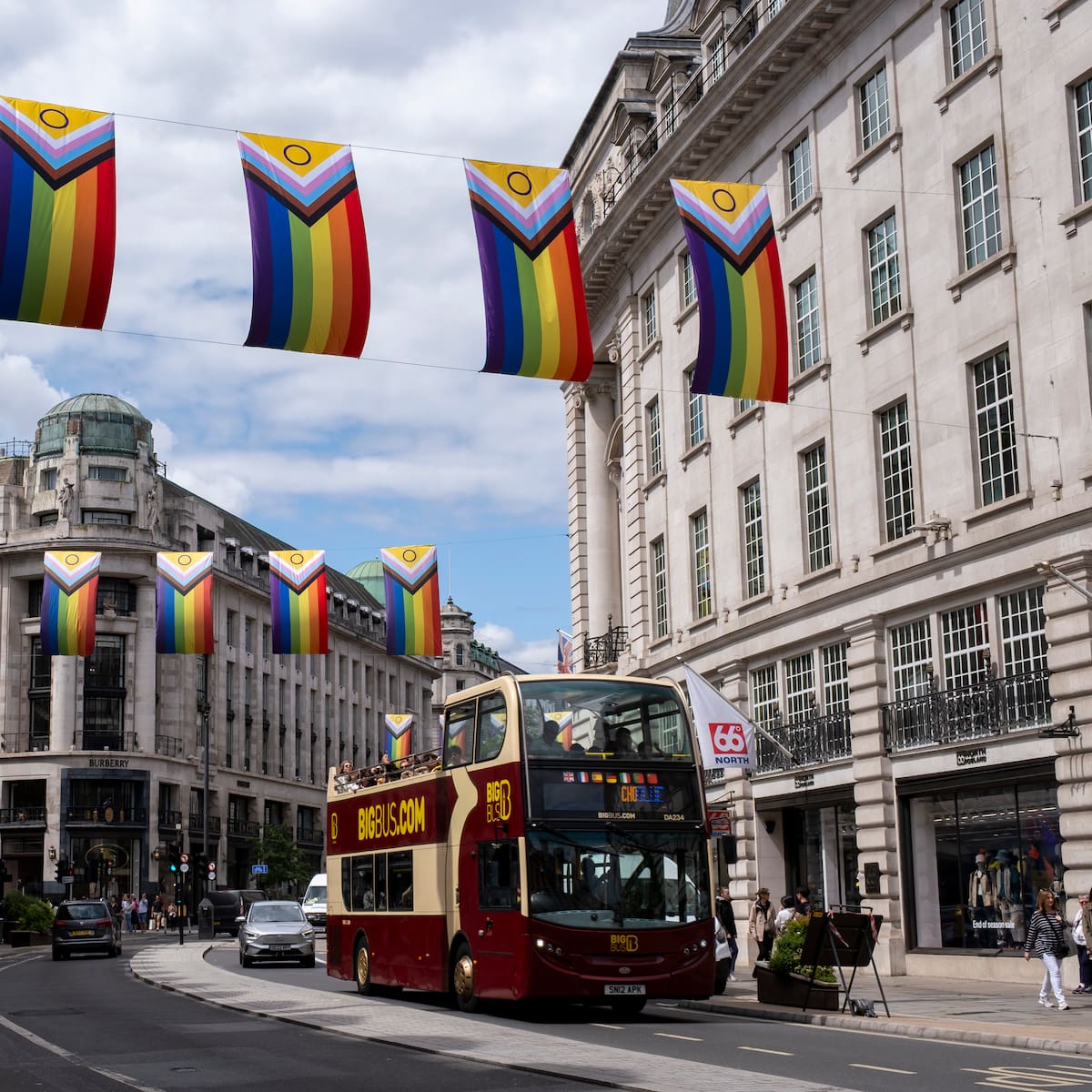 3 destinos para celebrar el Orgullo LGTBIQ+ más allá de Madrid y Barcelona