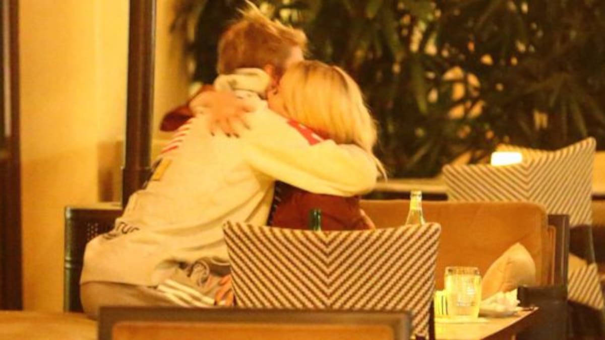 Aparecieron nuevas fotos de Justin Bieber y Selena Gómez abrazados