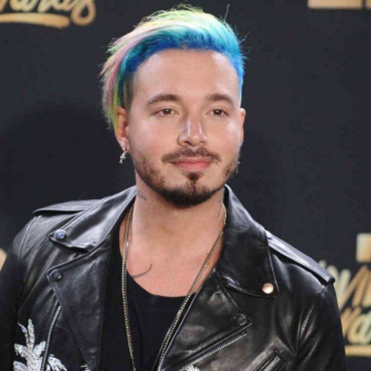 J Balvin critica fuertemente a reggaetoneros que cantan sobre el narcotráfico y la violencia
