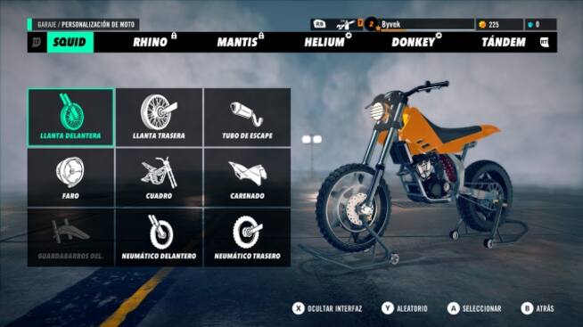 Puedes personalizar tu moto con lo que ganas durante las carreras