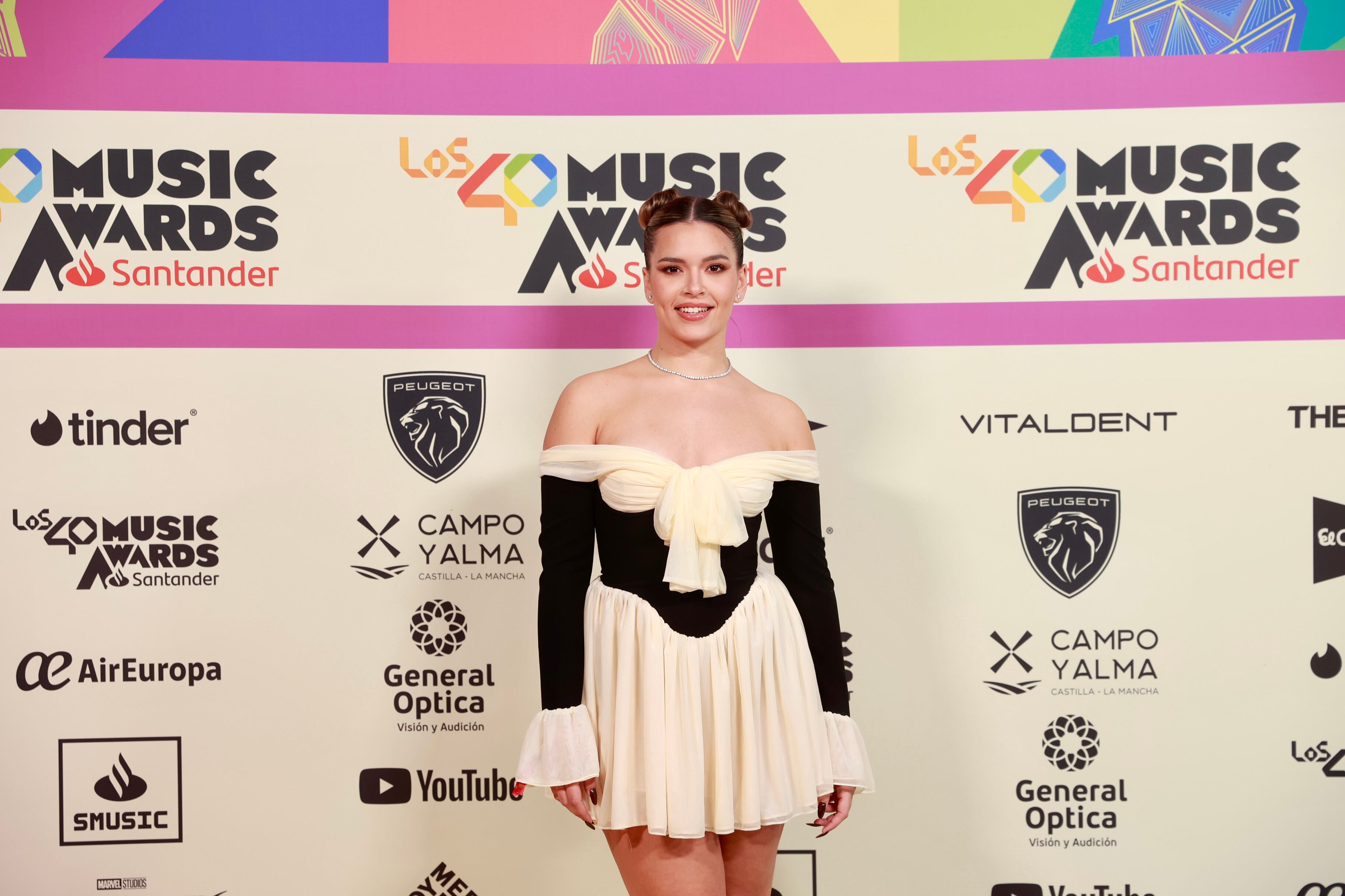 Andrea Mengual en la alfombra roja de LOS40 Music Awards Santander 2023 / Foto: Jorge París y Elena Buenavista