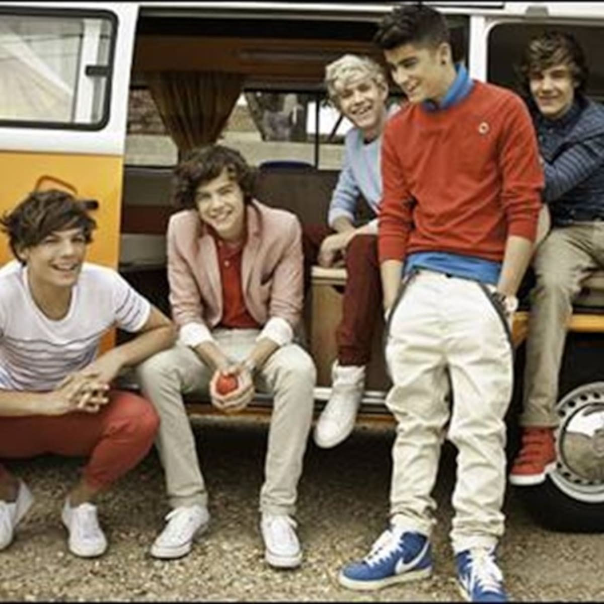 Impresionante, lo vuelve a conseguir y se coloca en la cima One Direction