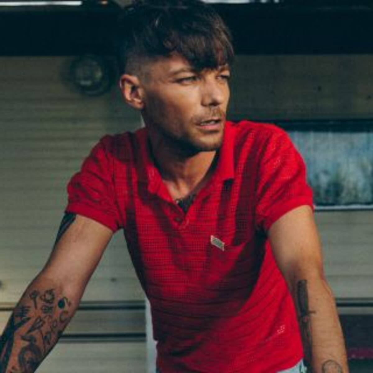 Louis Tomlinson sorprende con Lemonade, el inicio de una nueva etapa musical