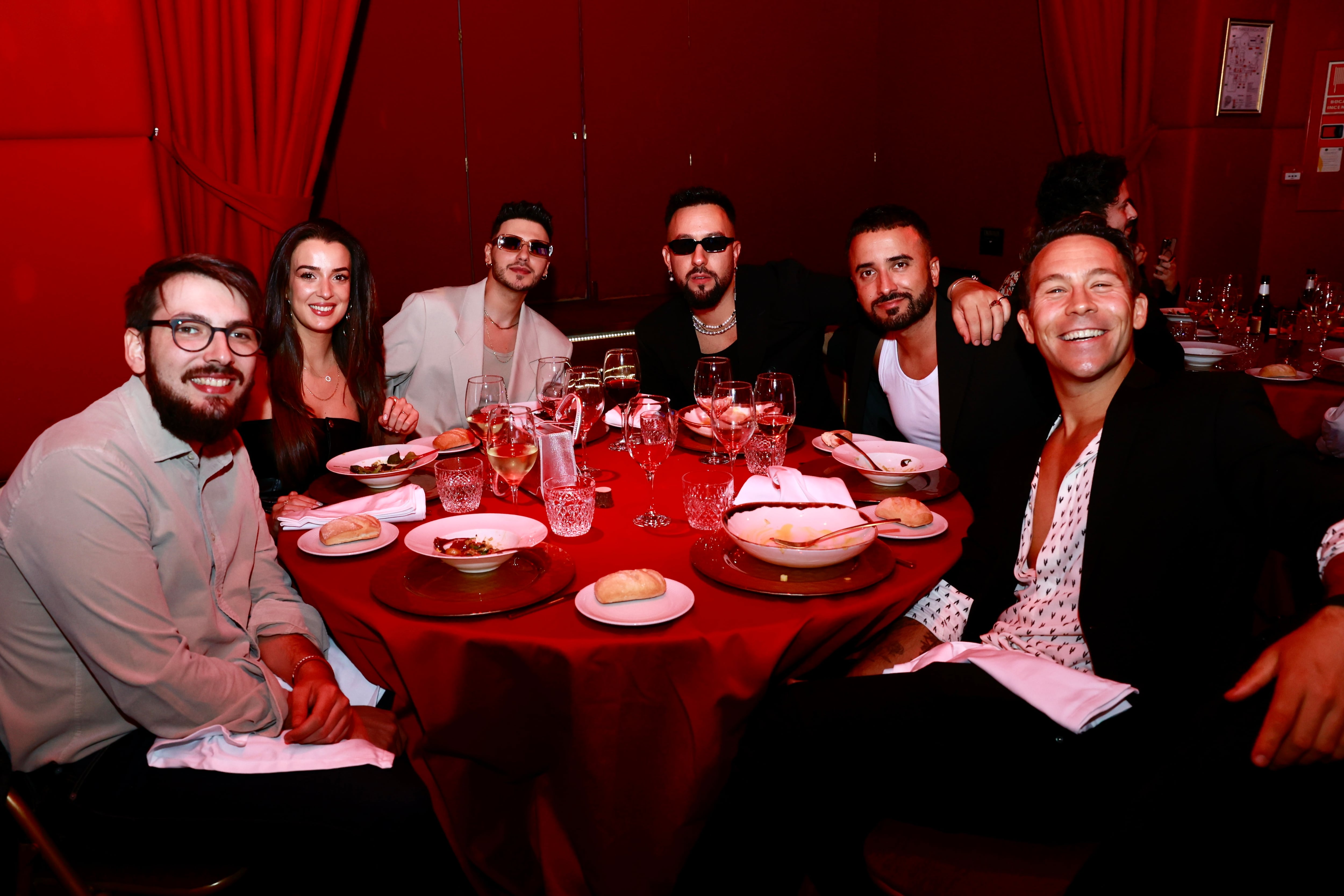 Lérica, David Álvarez y Óscar Martínez en la cena de nominados de LOS40 Music Awards Santander 2023 / Foto: Jorge París y Elena Buenavista