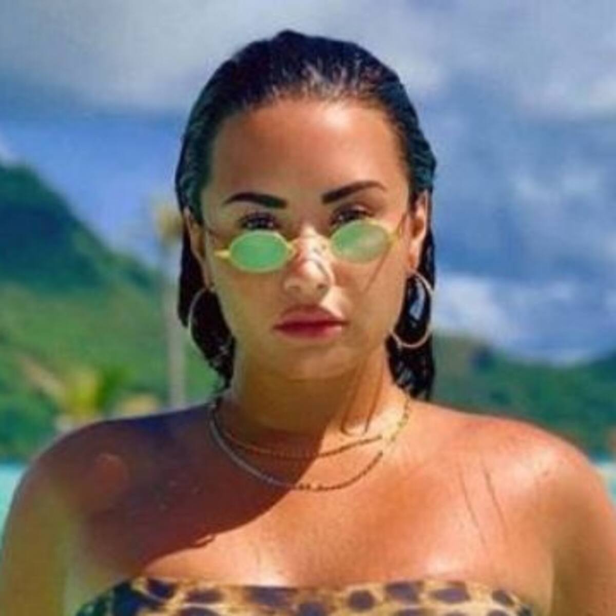 Demi Lovato publica foto en bikini y muestra orgullosa su celulitis