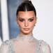 Tras su beso viral con Harry Styles, Emily Ratajkowski implora el perdón de su amiga Olivia Wilde