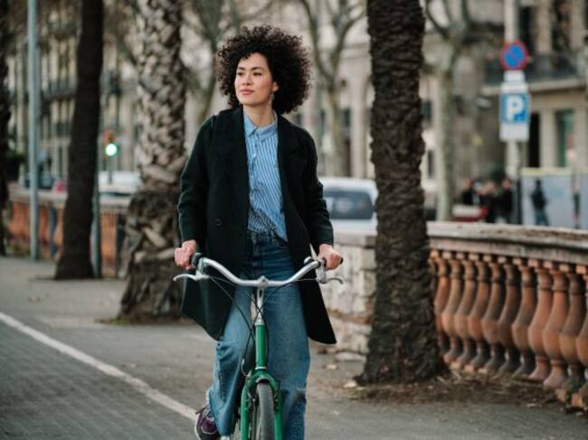Ir en bicicleta te puede hacer ahorrar mas de 1000 euros al año