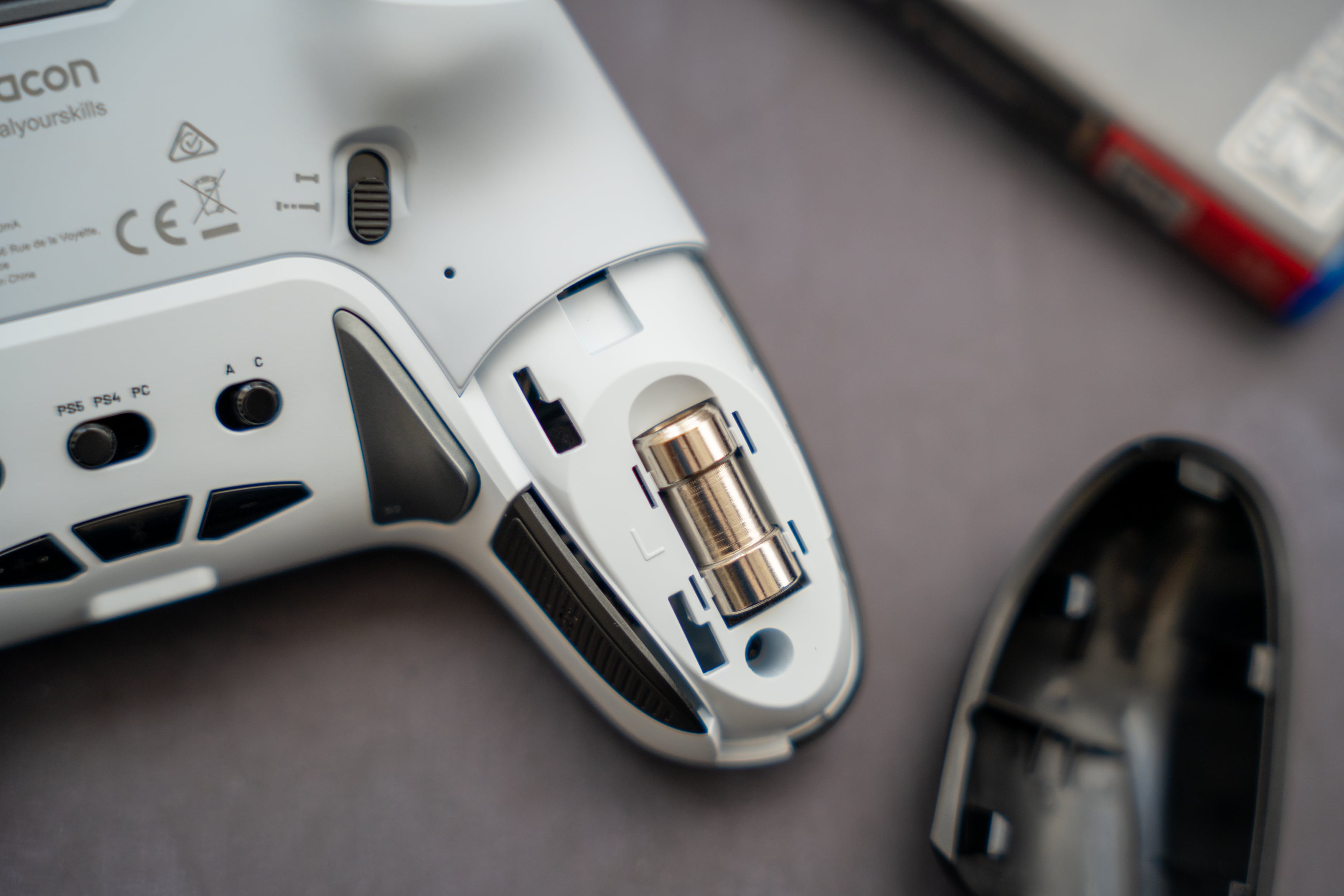 Nacon Revolution Pro 5