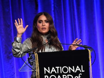 EL PODEROSO MENSAJE FEMINISTA DE SALMA HAYEK A HOLLYWOOD: “NO VAMOS A PARAR”
