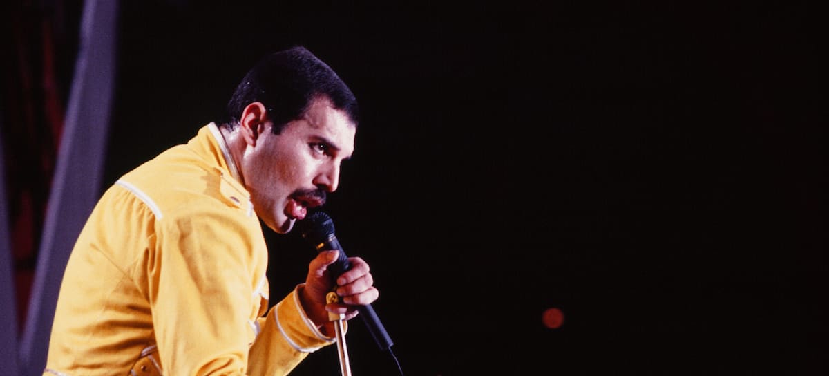 Freddie Mercury, en concierto con Queen en julio de 1986 en Alemania.