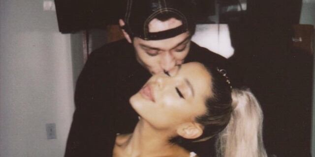 Mac habla sobre compromiso de Ariana