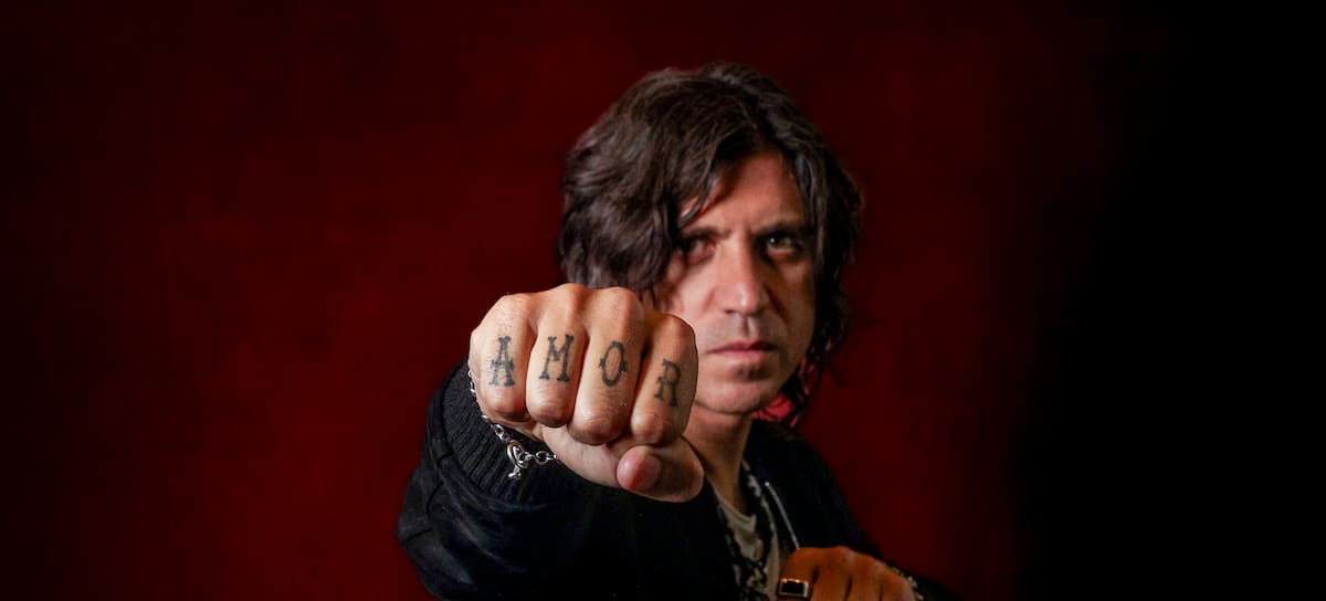Raul Gutierrez, más conocido como Rulo, en Warner Music (2023).