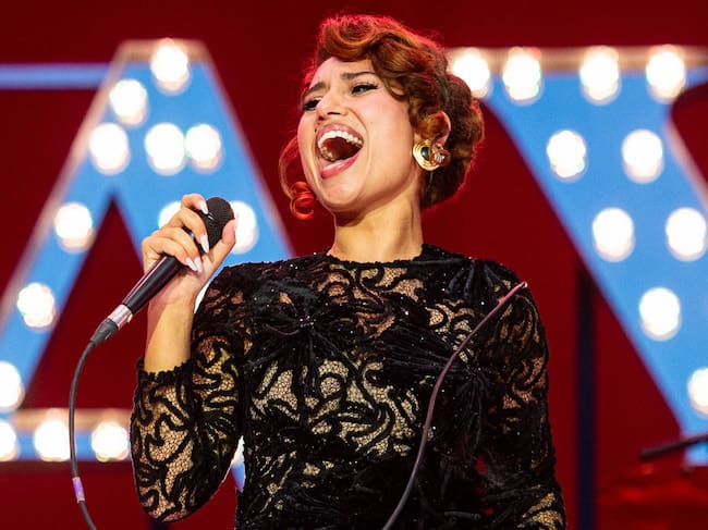 Raye en el Superbloom Festival