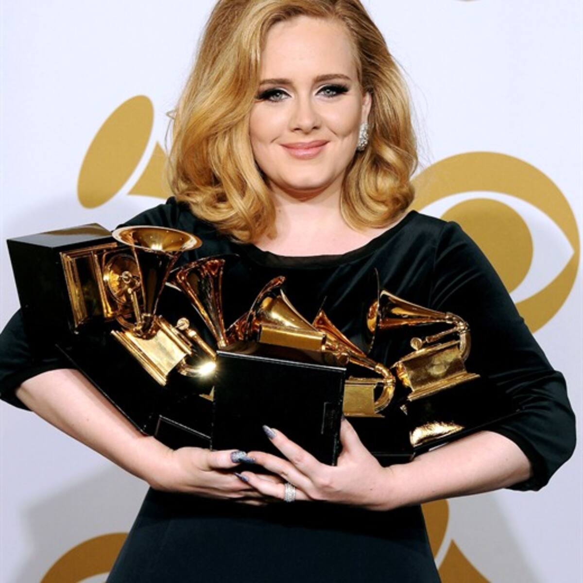 Adele regresará en octubre