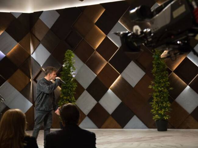 Arkano soltará sus acertados versos.