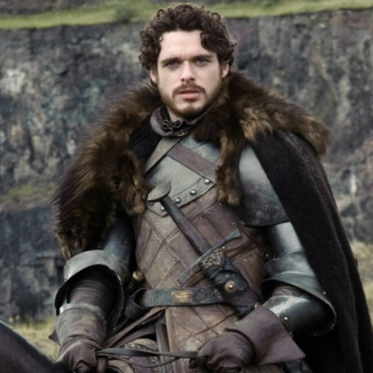 Robb Stark estaría muy cerca de convertirse en el próximo James Bond