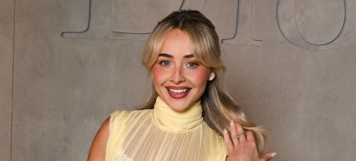Sabrina Carpenter, en el desfile crucero 2027 de Dior.