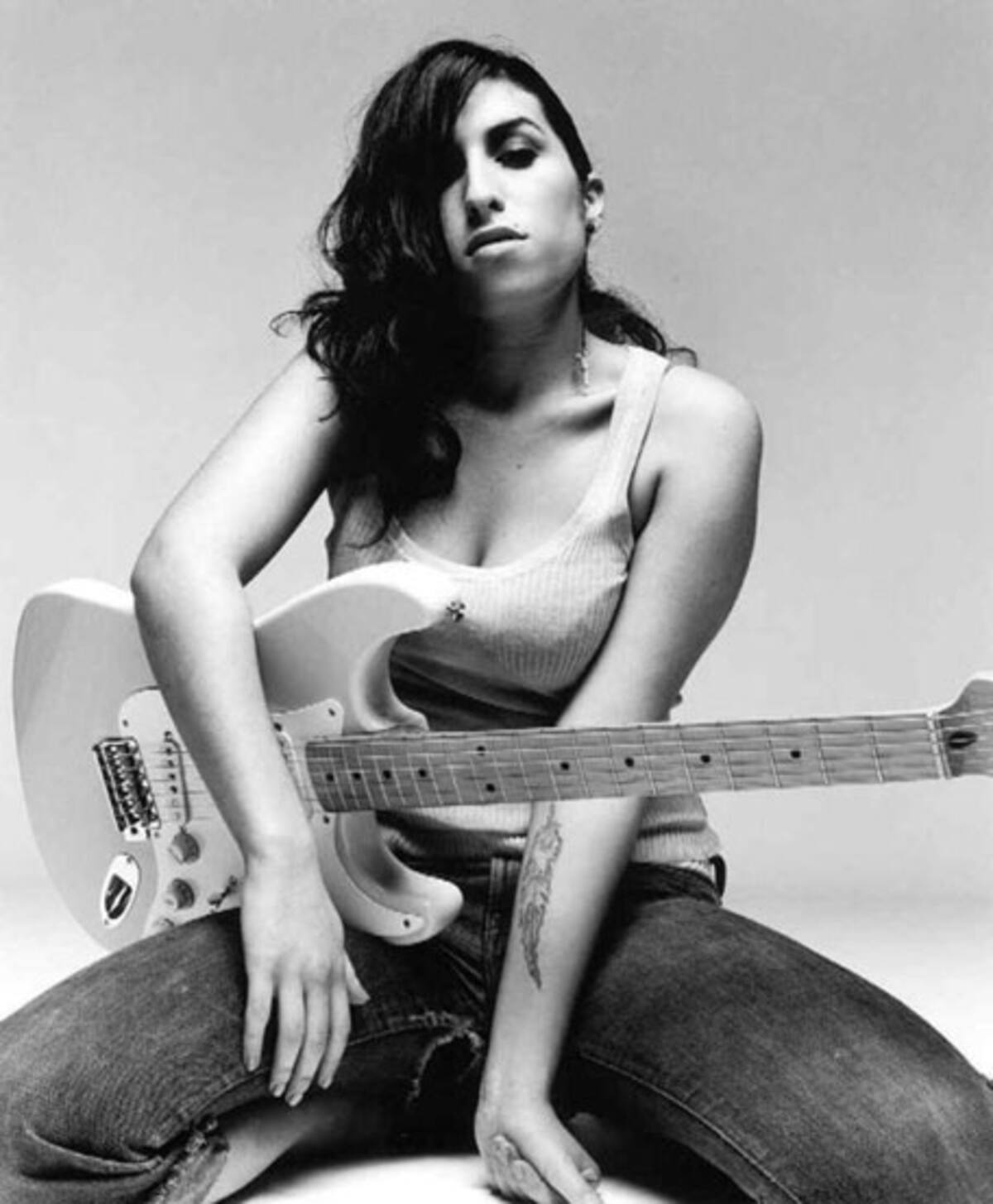 La crítica musical, a sus pies
