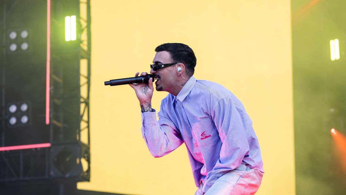 Dellafuente, Nicki Nicole, Quevedo… Los artistas que podrían actuar en el concierto de Rels B en el Metropolitano