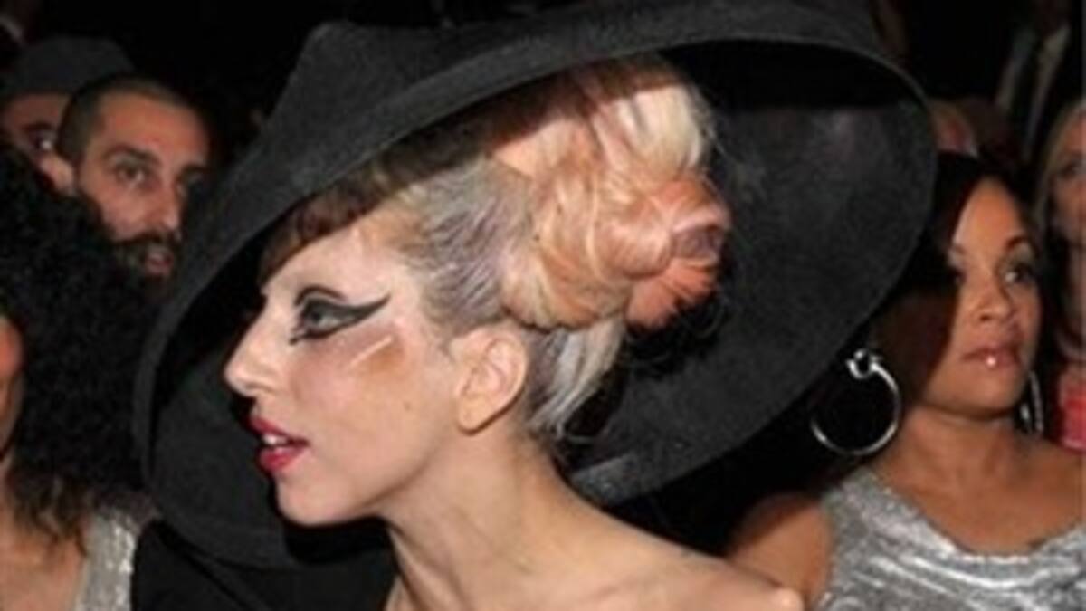 Lady Gaga quiere adoptar a tres niños de la India