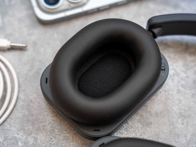 Nothing Headphone (1) Pro