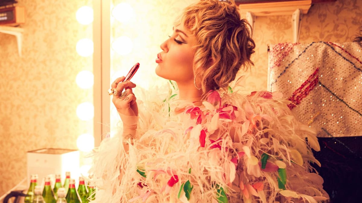 Miley Cyrus ya está trabajando en su nuevo álbum de estudio