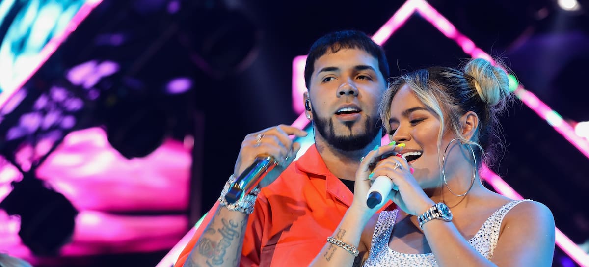 Anuel y Karol G en un concierto en 2019