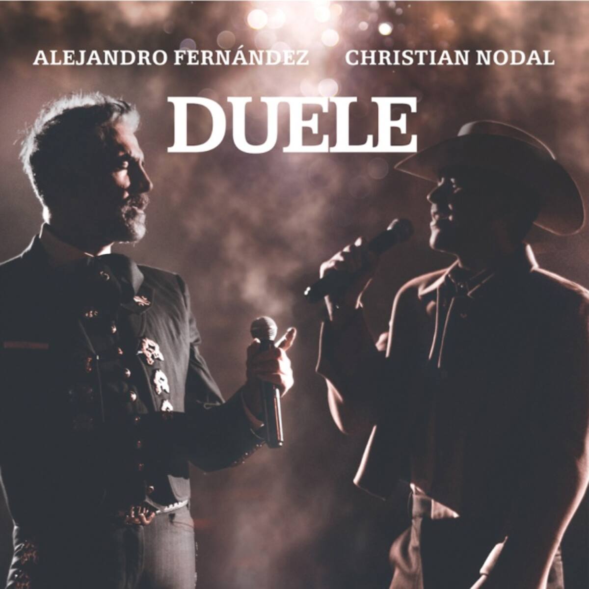 Alejandro Fernandez junto a Christian Nodal de “Duele”