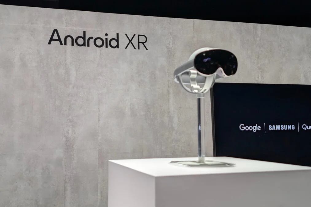 Samsung plantará cara al headset de Apple.