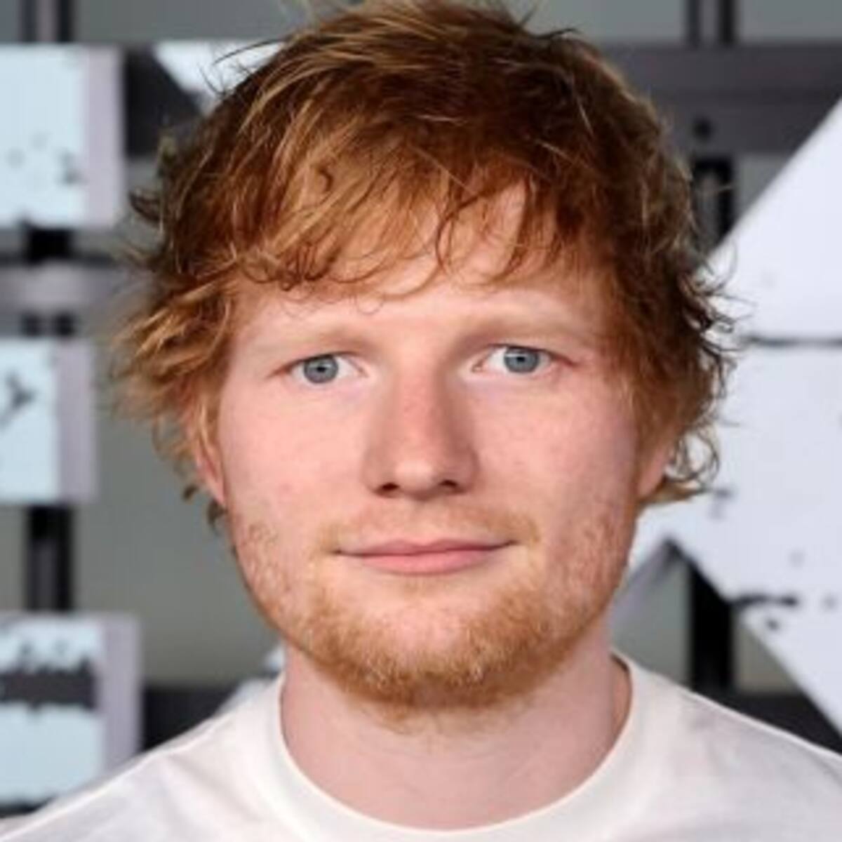 Ed Sheeran lanza su EP "My Forgotten Favourites" y vuelve a sus orígenes en la música