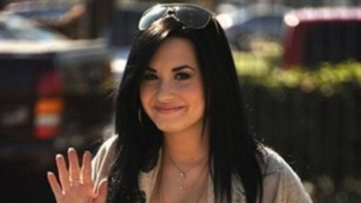 Comentarios en Twitter hacen llorar a Demi Lovato