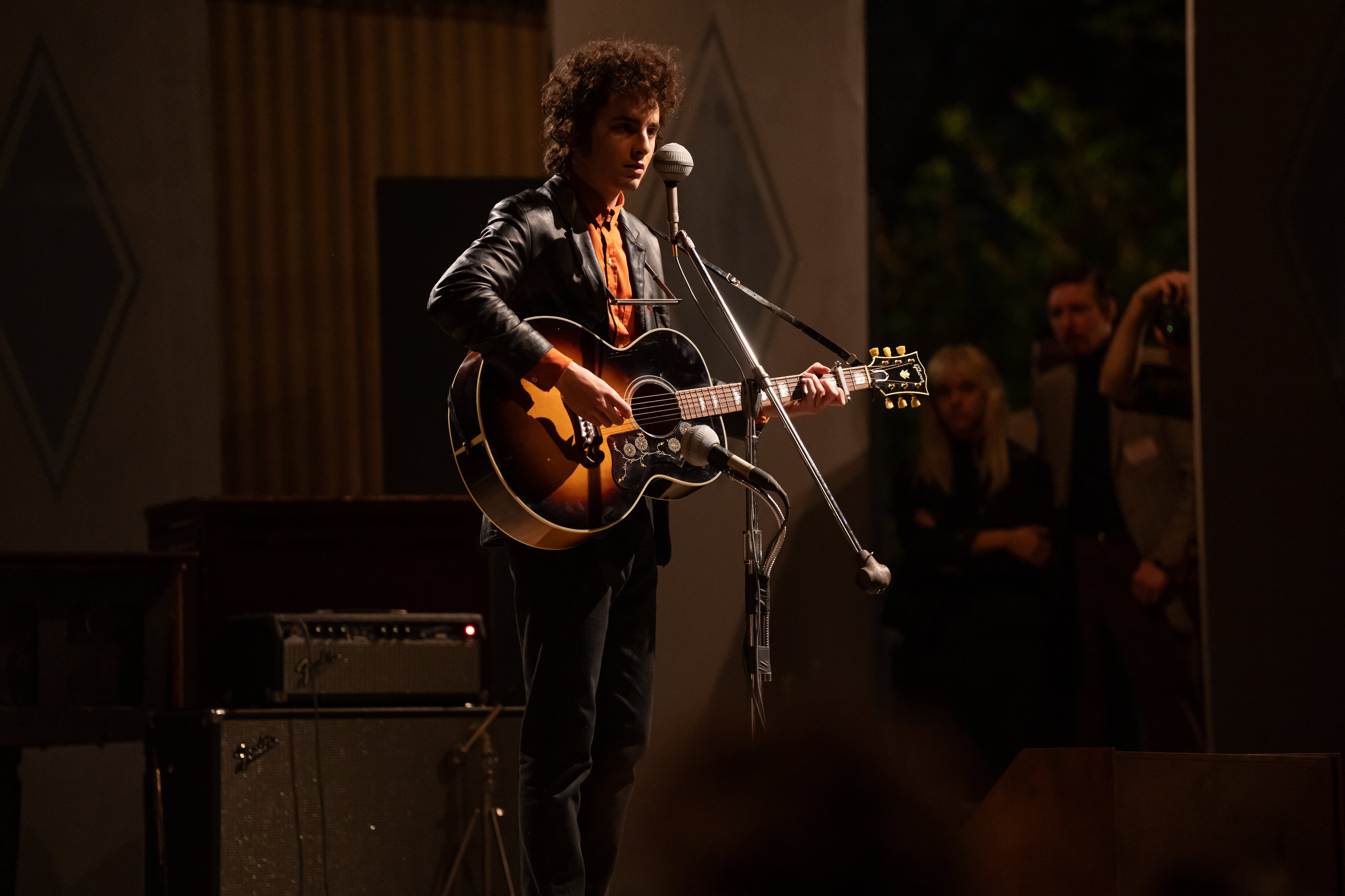 Timothée Chalamet como Bob Dylan en &#039;A Complete Unknown&#039;. / Searchlight Pictures