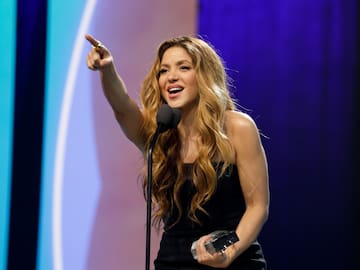 Shakira presentó su primer adelantó de la canción que viene junto a Grupo Frontera