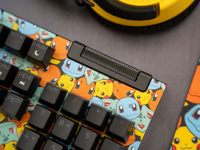 Razer BlackWidow V4 X Pokémon Edition
