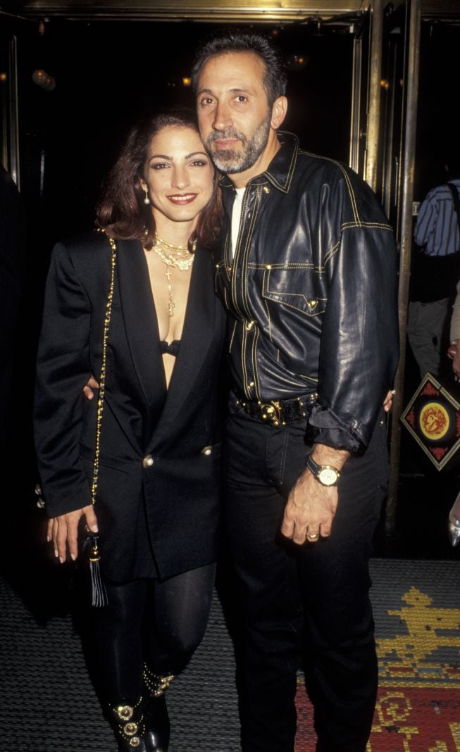 La cantante Gloria Estefan y su marido, Emilio Estefan, en 1992.  