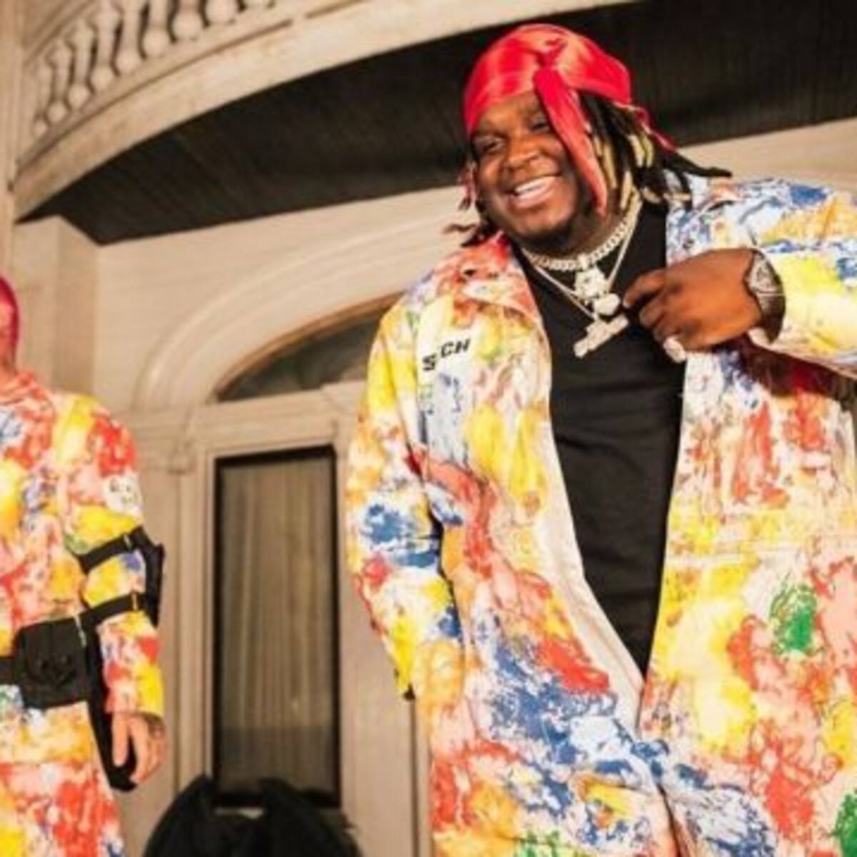 SECH COMPARTE UN BEHIND THE SCENE JUNTO A J BALVIN POR EL REMIX DE “SAL Y PERREA”