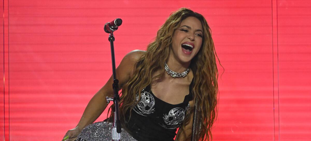 Shakira durante su actuación en el TSX Stage en Times Square, Nueva York, el 26 de marzo de 2024.