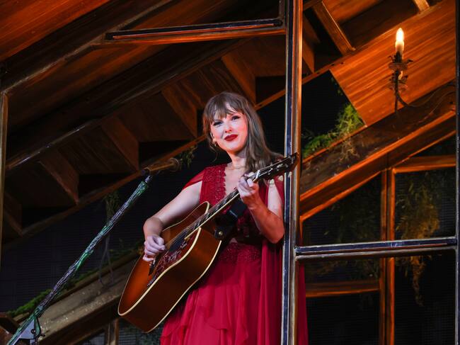 Taylor Swift cantando 'betty' en el Eras Tour el 5 julio de 2024 en Ámsterdam. (Photo by Aldara Zarraoa/Getty Images for TAS Rights Management)