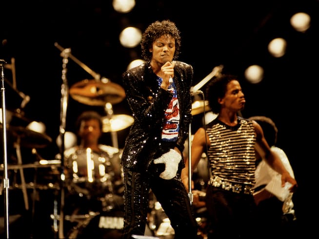 NEW YORK - AUGUST 04: Michael Jackson performs on stage with The Jacksons on the Victory Tour at Madison Square Garden on August 4th 1984 in New York. (Photo by Richard E. Aaron/Redferns) 