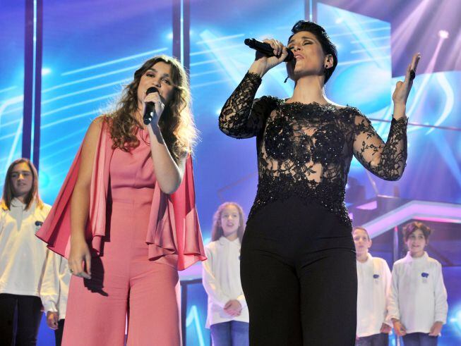 Amaia y Rosa en una gala especial de &#039;Operación Triunfo&#039;.