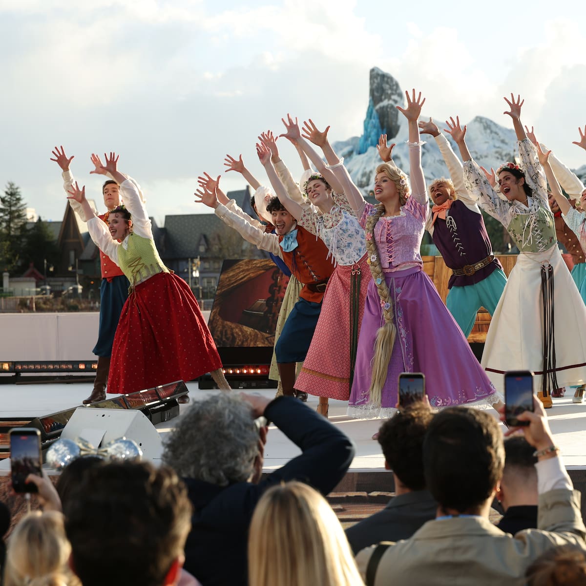 ¡Comenzamos temporada por todo lo alto! Consigue un viaje a Disneyland Paris para 4 personas