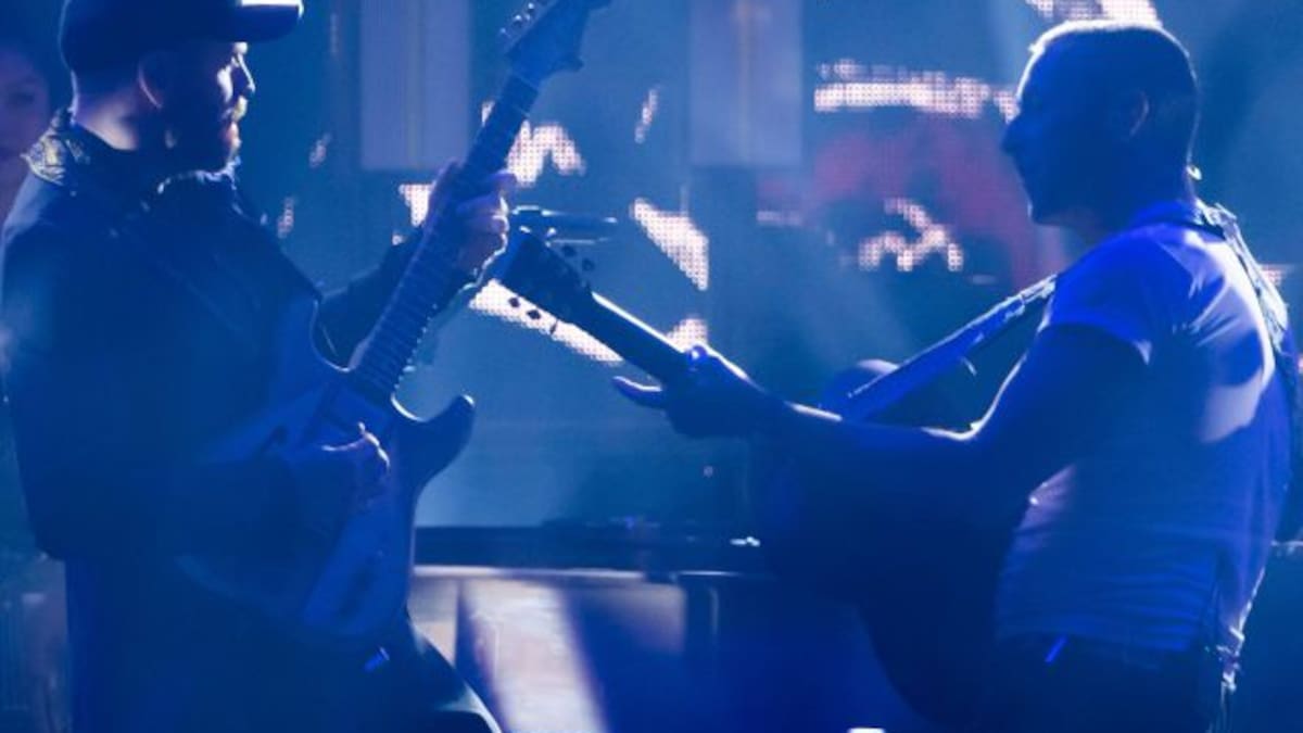 Coldplay se queda como dúo para lanzar su nuevo EP